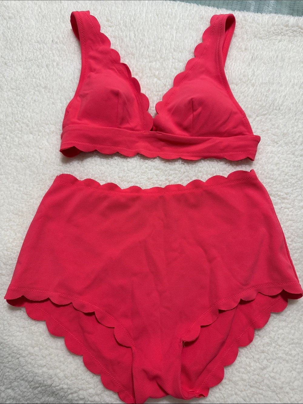 Victoria's Secret Scalloped Wireless Bikini Set - Bright Pink